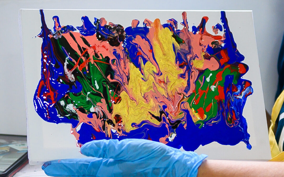 Weekend Exhale: Pour Your Art Out | P2,000