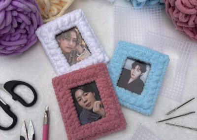 Plastic Canvas Cross Stitch: Photo Holder