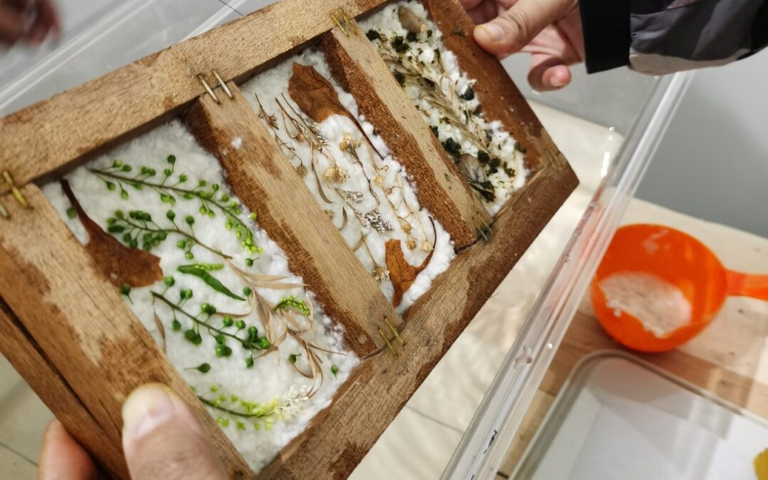 Hand-pounded Paper Making